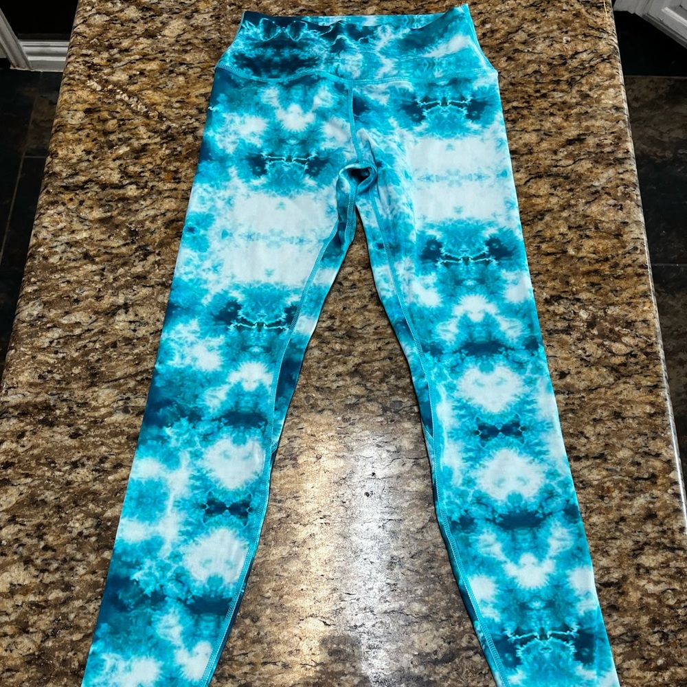 NWOT! Blue tie dye wild south leggings (med)